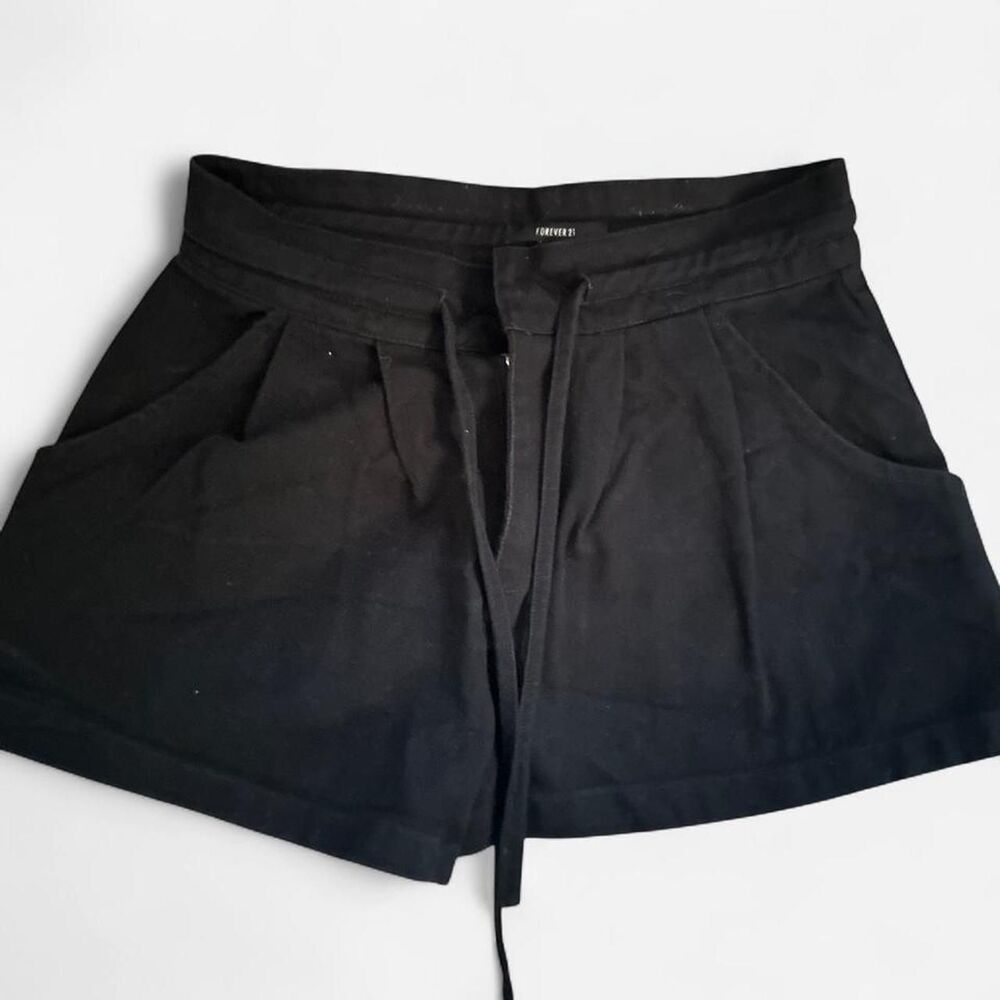Forever-21 Women's Black Shorts